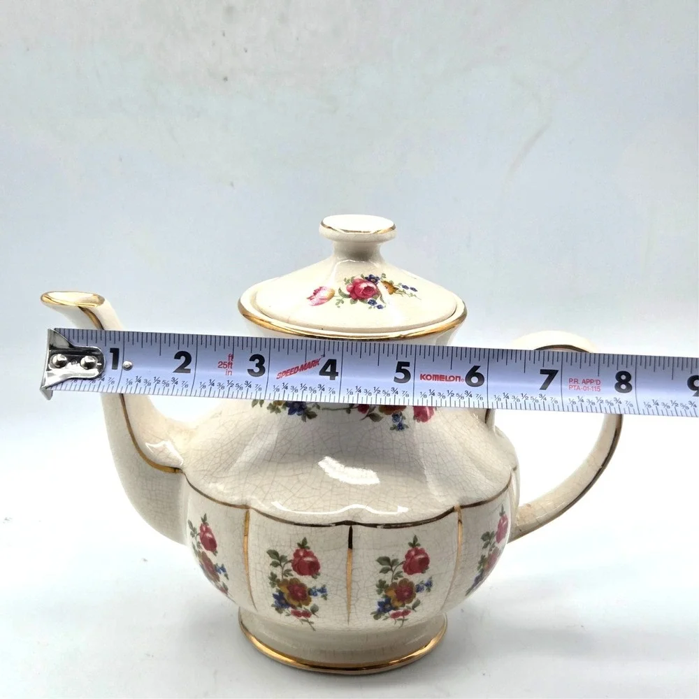Arthur Wood Donegal TEAPOT with RED Roses and Gold Trim -CRAZING Made in England